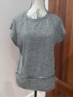 DKNY Black and White Striped Short Sleeve Crewneck Top